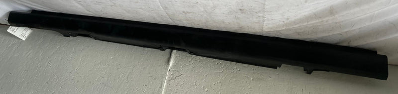 Load image into Gallery viewer, 2023 - 2026 HONDA HR-V FRONT LEFT SIDE ROCKER PANEL SKIRT MOLDING BLACK # 112703
