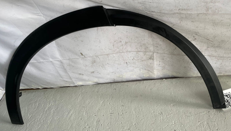 Load image into Gallery viewer, 2023-2026 HONDA HR-V REAR RIGHT SIDE QUARTER WHEEL ARCH FLARE MOLDING # 112689
