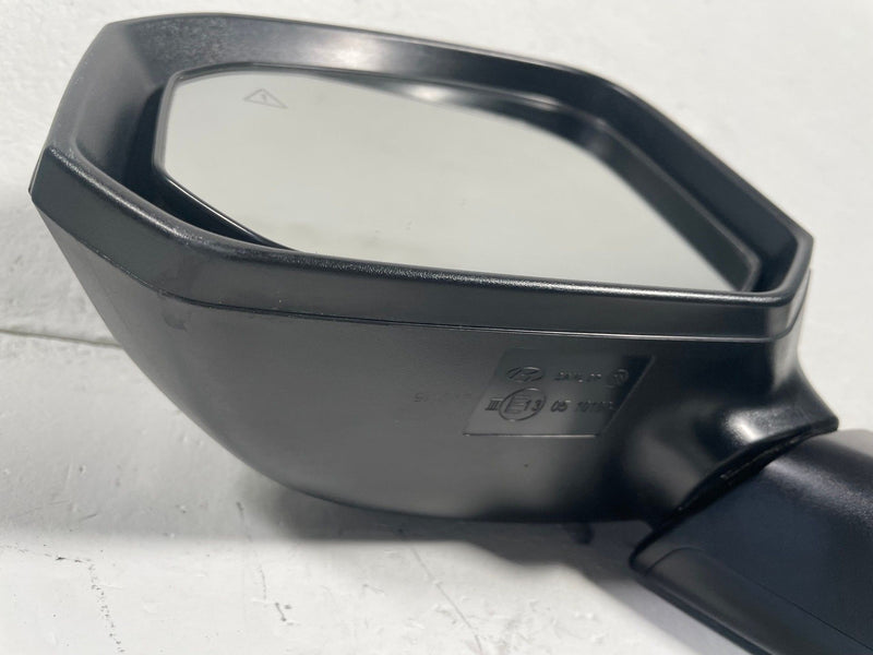 Load image into Gallery viewer, 2024-2026 HYUNDAI SANTA FE FRONT LEFT DRIVER SIDE VIEW DOOR MIRROR BLACK #113212
