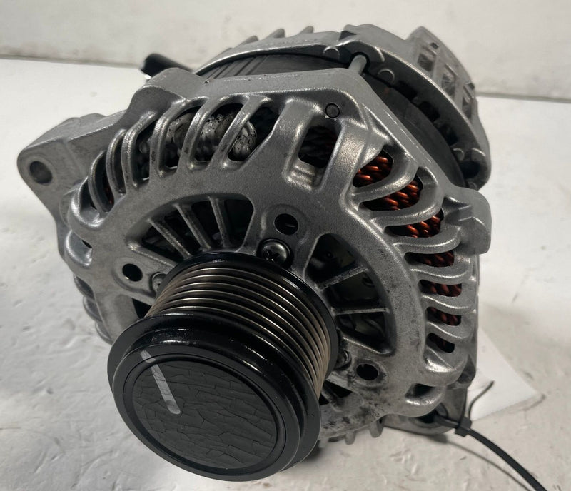 Load image into Gallery viewer, 2022 - 2026 ACURA MDX ENGINE ALTERNATOR GENERATOR ASSEMBLY 12V # 111958
