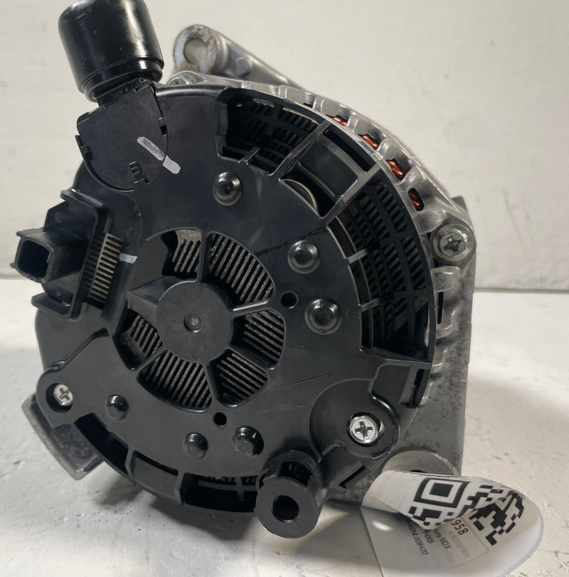 Load image into Gallery viewer, 2022 - 2026 ACURA MDX ENGINE ALTERNATOR GENERATOR ASSEMBLY 12V # 111958
