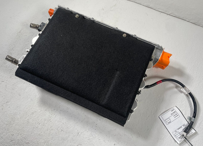 Load image into Gallery viewer, 2023-2025 HYUNDAI IONIQ 6 ICCU INTEGRATED BATTERY CHARGING CONTROL UNIT # 110528
