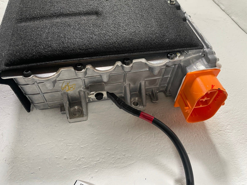 Load image into Gallery viewer, 2023-2025 HYUNDAI IONIQ 6 ICCU INTEGRATED BATTERY CHARGING CONTROL UNIT # 110528
