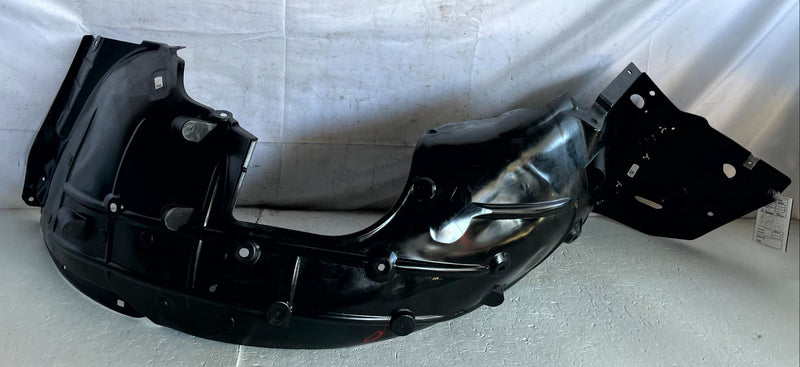 Load image into Gallery viewer, 2025 HONDA CIVIC FRONT RIGHT SIDE INNER FENDER LINER SPLASH SHIELD # 110357
