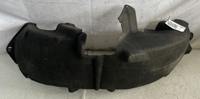 Load image into Gallery viewer, 2023 - 2026 HONDA HR-V REAR RIGHT SIDE QUARTER WHEELHOUSE SPLASH SHIELD # 112697
