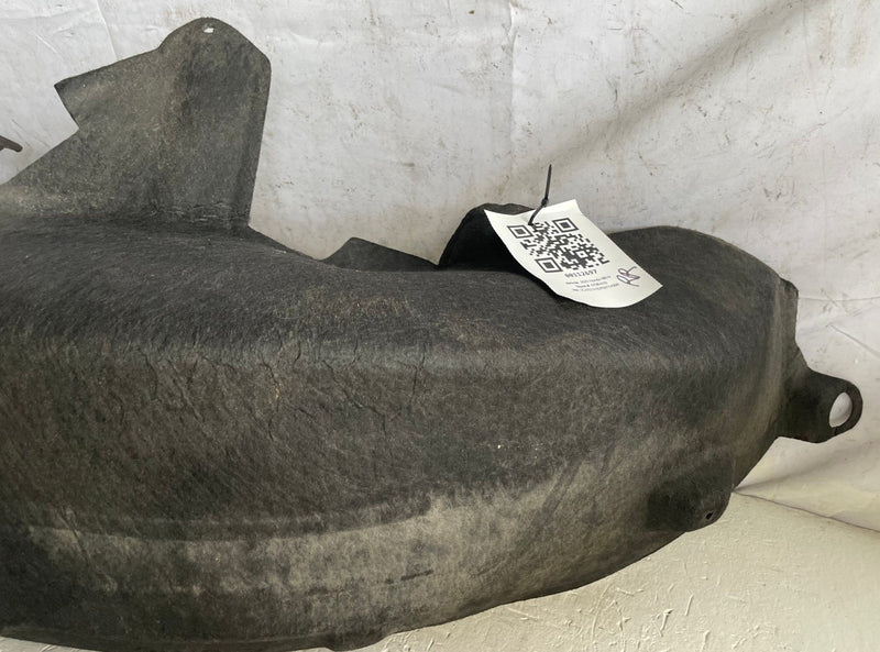 Load image into Gallery viewer, 2023 - 2026 HONDA HR-V REAR RIGHT SIDE QUARTER WHEELHOUSE SPLASH SHIELD # 112697
