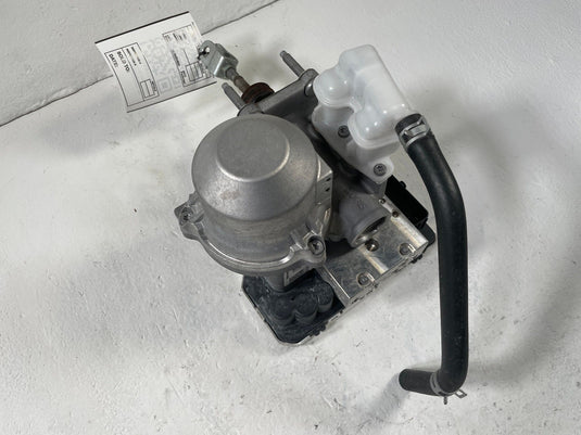 2023-2025 HYUNDAI IONIQ 6 ABS BRAKE PUMP MASTER CYLINDER CONTROL MODULE