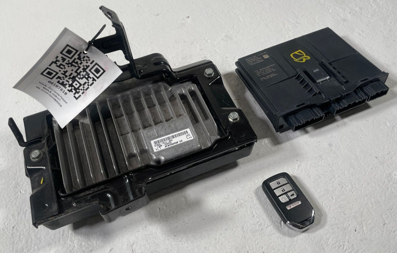 Load image into Gallery viewer, 2022 HONDA PASSPORT ENGINE &amp; SMART POWER CONTROL MODULE W/ KEY FOB # 107810

