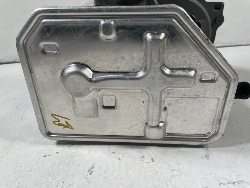 Load image into Gallery viewer, 2023-2025 HYUNDAI IONIQ 6 ABS BRAKE PUMP MASTER CYLINDER CONTROL MODULE # 110523
