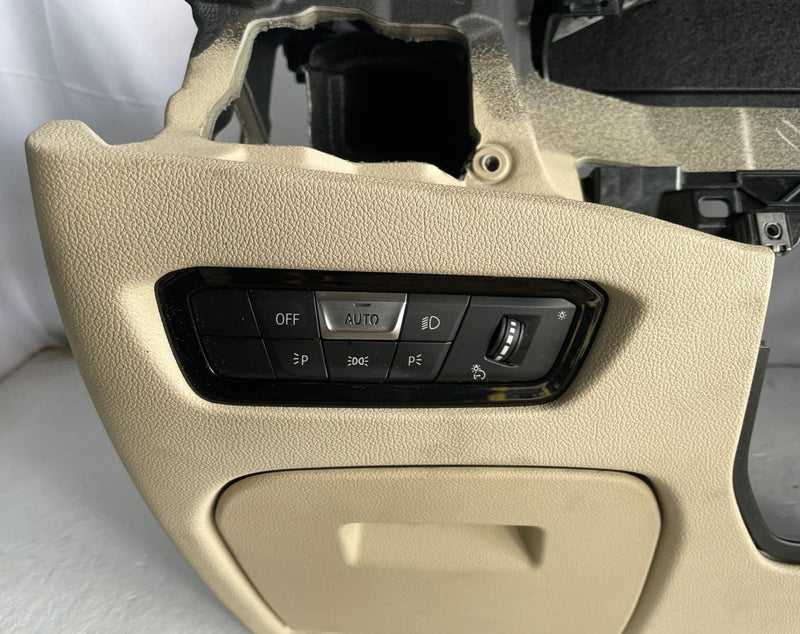 Load image into Gallery viewer, 2019 - 2022 BMW 330I G20 FRONT DASH DASHBOARD INSTRUMENT PANEL # 106348
