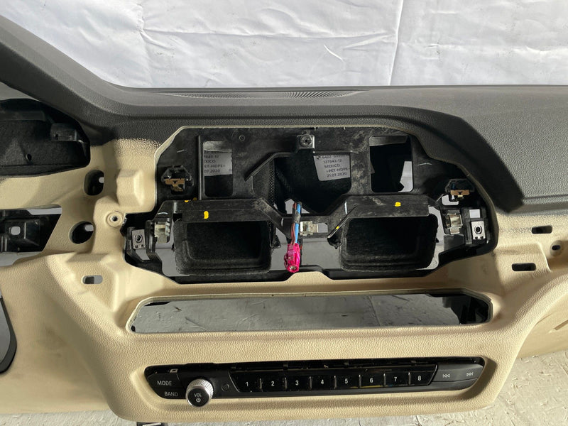 Load image into Gallery viewer, 2019 - 2022 BMW 330I G20 FRONT DASH DASHBOARD INSTRUMENT PANEL # 106348
