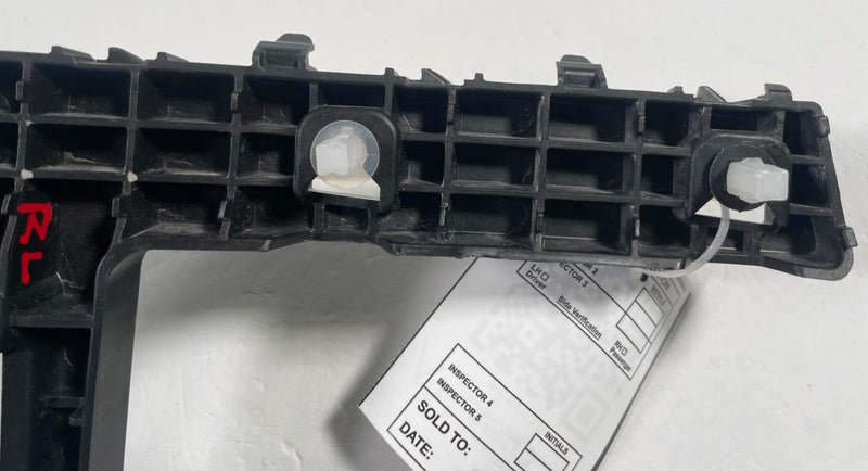 Load image into Gallery viewer, 2023-2025 KIA SPORTAGE REAR LEFT SIDE BUMPER MOUNT SUPPORT BRACKET 2.5L # 113252
