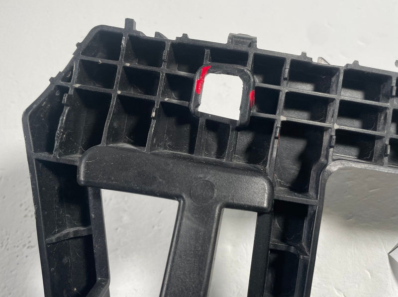 Load image into Gallery viewer, 2023-2025 KIA SPORTAGE REAR LEFT SIDE BUMPER MOUNT SUPPORT BRACKET 2.5L # 113252
