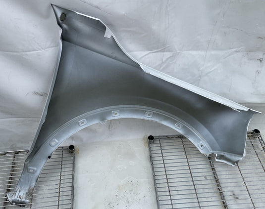 KIA TELLURIDE FRONT LEFT DRIVER SIDE FENDER ASSEMBLY WHITE (GWP) 20-25
