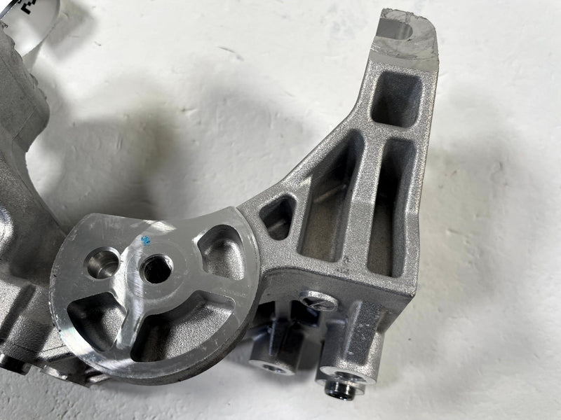 Load image into Gallery viewer, 2020-2026 HYUNDAI TUCSON ENGINE MOTOR BELT TENSIONER MOUNT BRACKET 2.5L # 112021
