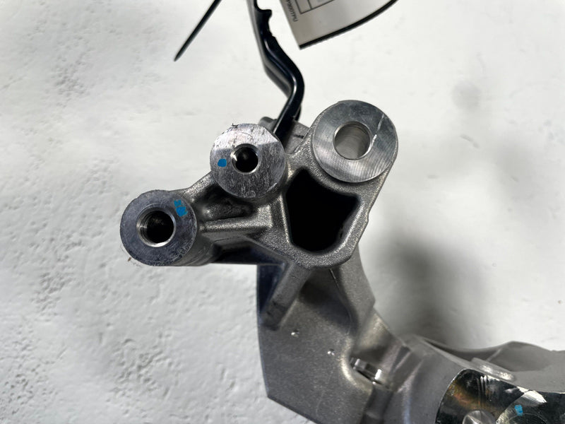 Load image into Gallery viewer, 2020-2026 HYUNDAI TUCSON ENGINE MOTOR BELT TENSIONER MOUNT BRACKET 2.5L # 112021
