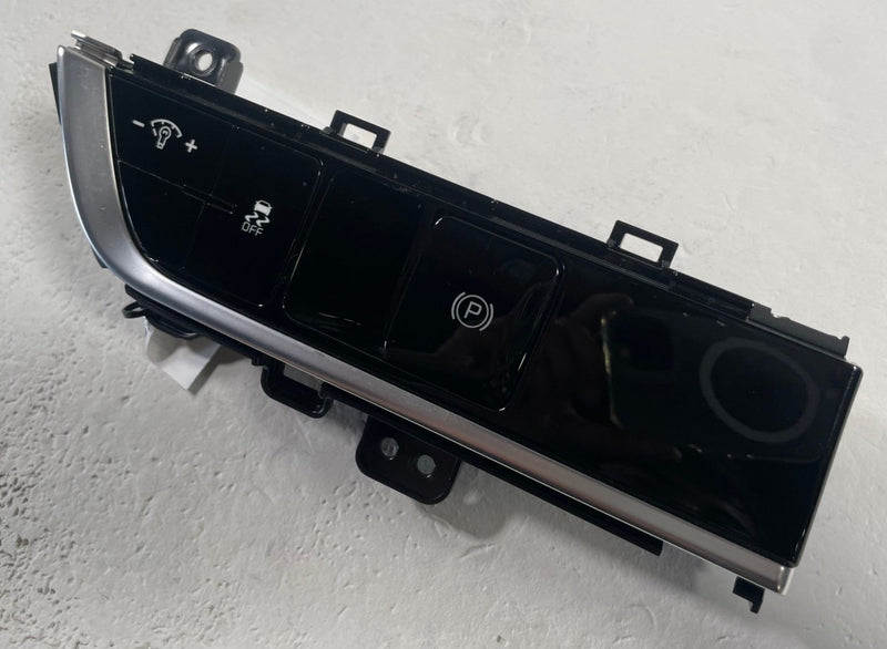 Load image into Gallery viewer, 2023-2025 KIA SPORTAGE DASH DASHBOARD PARKING &amp; TRACTION CONTROL SWITCH # 113267
