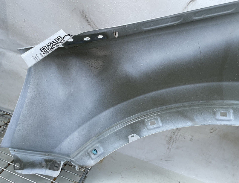 Load image into Gallery viewer, KIA TELLURIDE FRONT RIGHT SIDE FENDER ASSEMBLY WHITE (GWP) 2020 - 2025 # 112793
