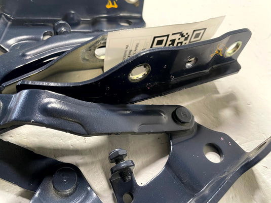 22-26 HYUNDAI TUCSON FRONT LEFT & RIGHT HOOD BONNET HINGE PAIR BLUE 2.5L