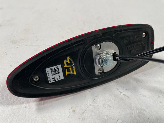 2023-2025 HR-V TOP ROOF SATELLITE SHARK FIN RADIO ANTENNA RED (R81)