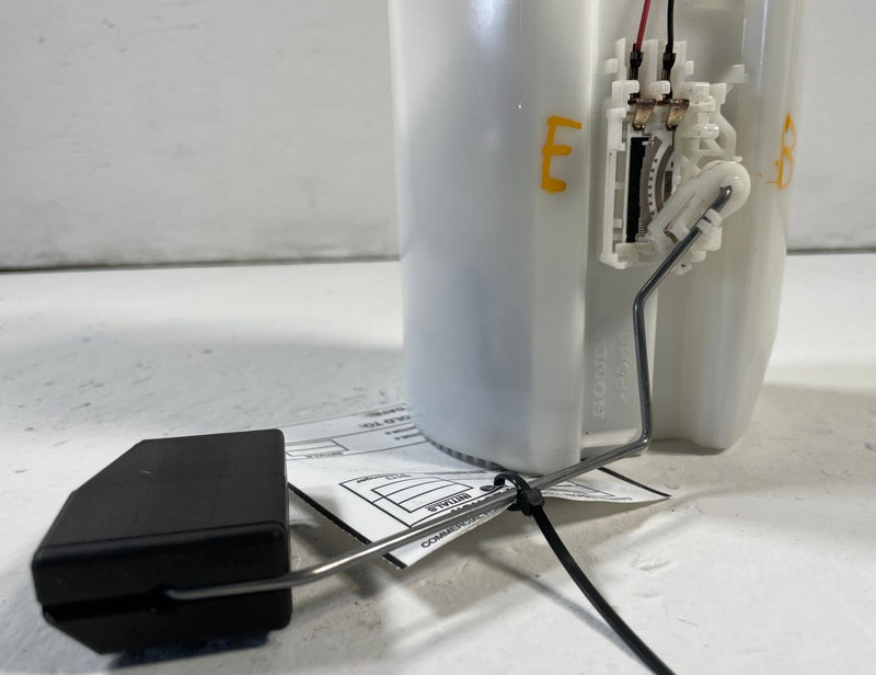Load image into Gallery viewer, 2023 - 2025 HONDA ACCORD FUEL GAS TANK PUMP SENDING MODULE UNIT 1.5L # 110611
