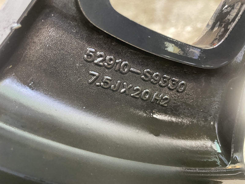 Load image into Gallery viewer, KIA TELLURIDE 20x7-1/2 14 SPOKE ALLOY WHEEL RIM W/TIRE (ONLY#1) 21-22 # 112790

