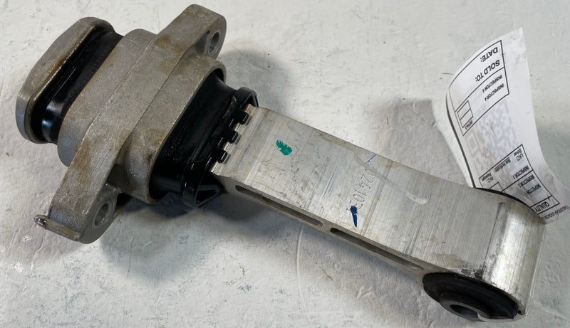 Load image into Gallery viewer, 2024-2026 HYUNDAI SANTA FE ENGINE TORQUE ARM ROLL ROD BRACKET 2.5L # 109269
