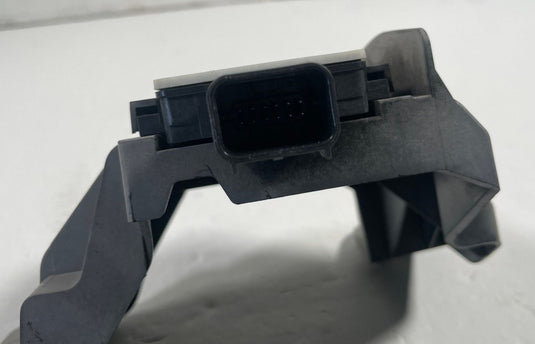 23-26 KIA SPORTAGE REAR LEFT BLIND SPOT RADAR SENSOR MODULE W/ BRACKET