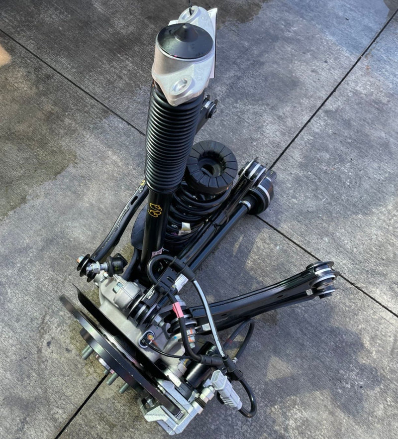 Load image into Gallery viewer, 2025-2026 HYUNDAI IONIQ 5 AWD REAR RIGHT SIDE SUSPENSION KNEE ASSEMBLY # 110470
