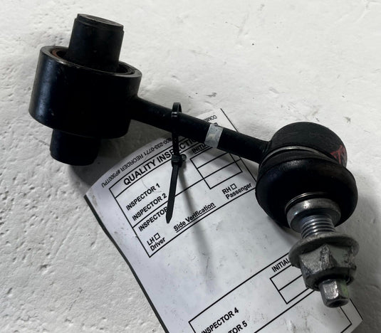 22-26 HYUNDAI TUCSON REAR RIGHT STABILIZER SWAY ANTI ROLL BAR END LINK