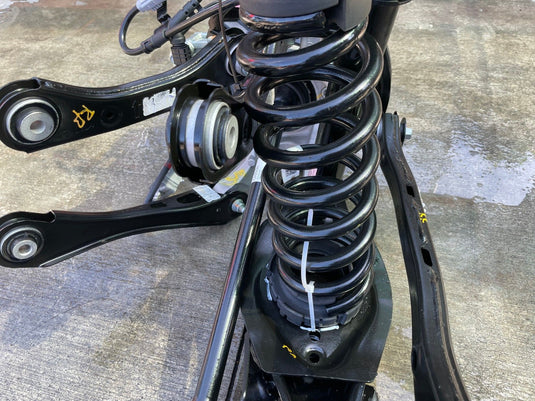 2025-2026 HYUNDAI IONIQ 5 AWD REAR RIGHT SIDE SUSPENSION KNEE ASSEMBLY