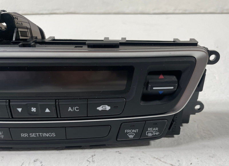 Load image into Gallery viewer, 19-23 HONDA PASSPORT EX-L DASH CENTER HVAC A/C CLIMATE CONTROL SWITCH # 107822
