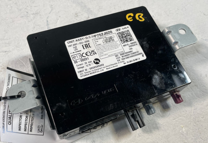 Load image into Gallery viewer, 2024-2025 HYUNDAI SANTA FE DCU DOMAIN COMPUTER CONTROL MODULE UNIT # 109268
