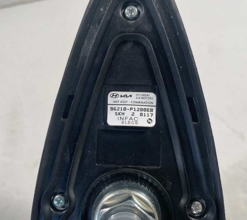 Load image into Gallery viewer, 2023-2025 KIA SPORTAGE EXTERIOR UPPER SHARK ROOF FIN RADIO ANTENNA BLACK #113257
