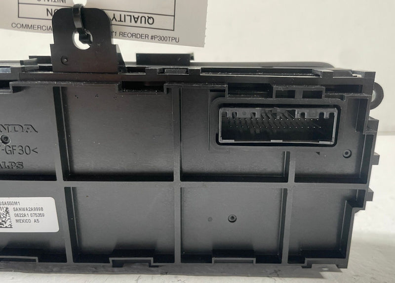Load image into Gallery viewer, 19-23 HONDA PASSPORT EX-L DASH CENTER HVAC A/C CLIMATE CONTROL SWITCH # 107822
