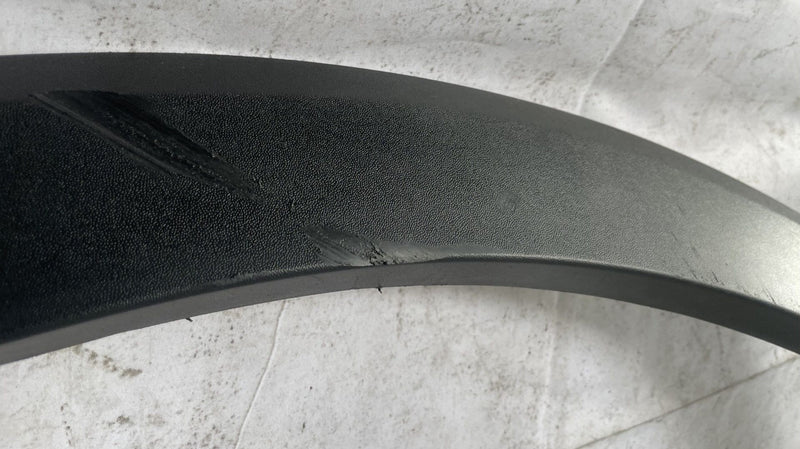Load image into Gallery viewer, 2020-2025 KIA TELLURIDE FRONT RIGHT SIDE FENDER WHEEL ARCH FLARE MOLDING #112787
