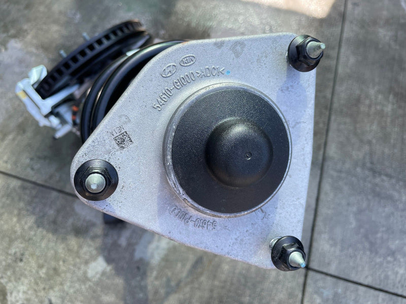 Load image into Gallery viewer, 2025-2026 HYUNDAI IONIQ 5 AWD FRONT LEFT SIDE SUSPENSION KNEE ASSEMBLY # 110468
