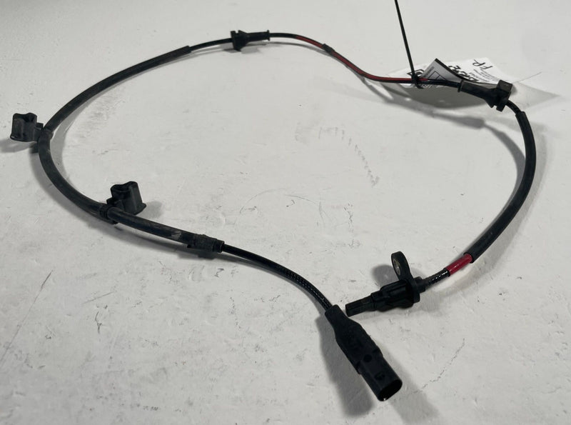 Load image into Gallery viewer, 2022-2026 KIA SPORTAGE FRONT RIGHT PASSENGER SIDE ABS WHEEL SPEED SENSOR #113243
