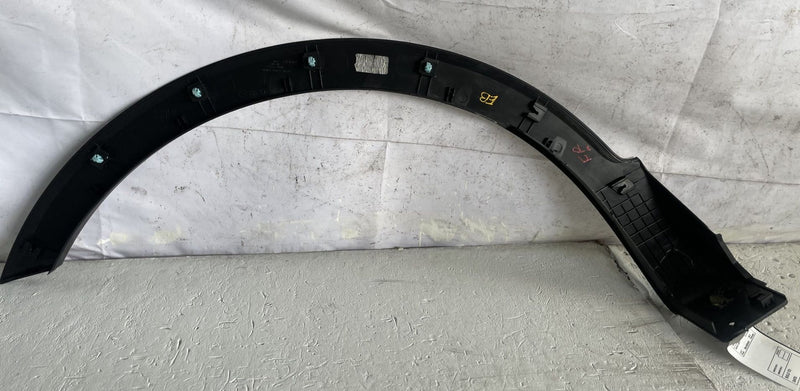 Load image into Gallery viewer, 2020-2025 KIA TELLURIDE FRONT RIGHT SIDE FENDER WHEEL ARCH FLARE MOLDING #112787
