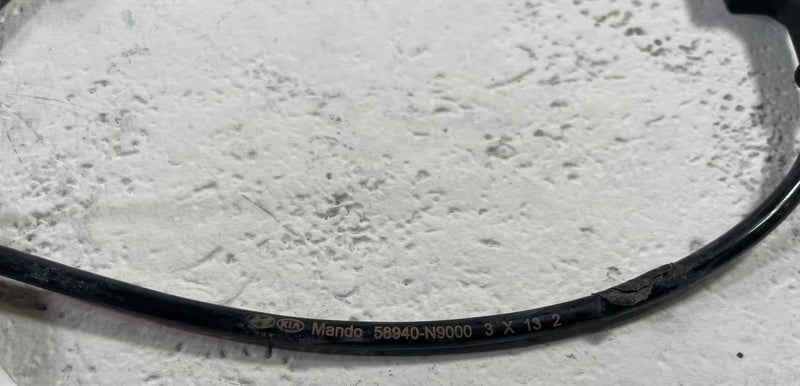 Load image into Gallery viewer, 2022-2026 KIA SPORTAGE FRONT RIGHT PASSENGER SIDE ABS WHEEL SPEED SENSOR #113243
