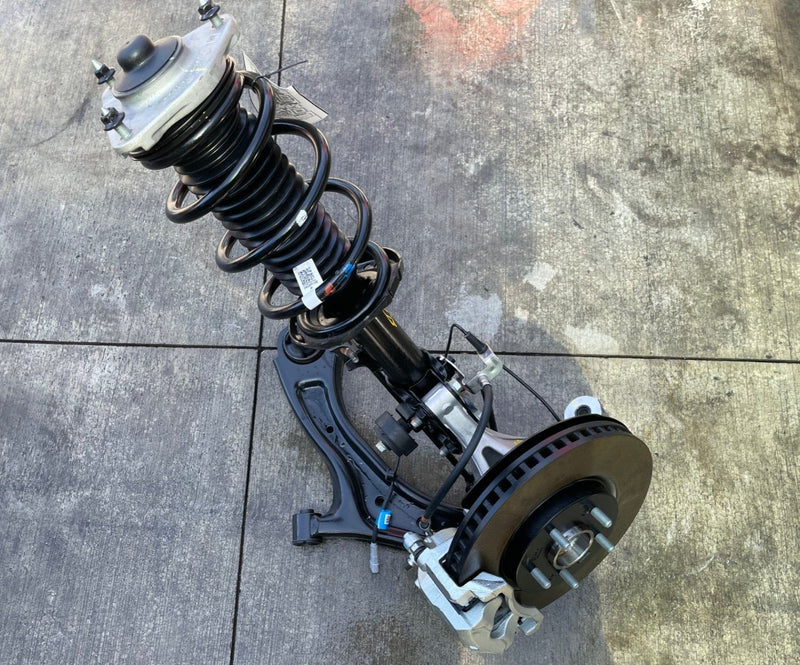 Load image into Gallery viewer, 2025-2026 HYUNDAI IONIQ 5 AWD FRONT LEFT SIDE SUSPENSION KNEE ASSEMBLY # 110469
