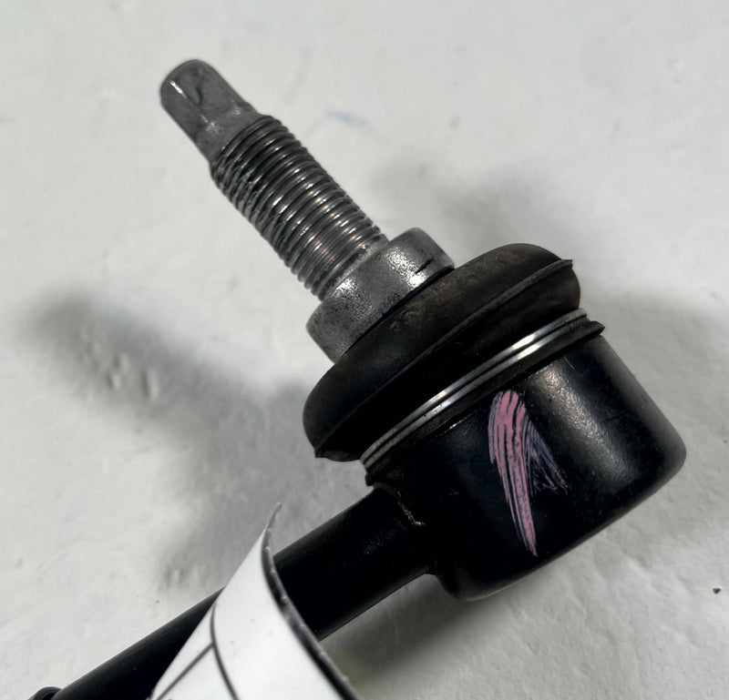 Load image into Gallery viewer, 22-26 HYUNDAI TUCSON FRONT LEFT OR RIGHT STABILIZER SWAY BAR END LINK # 111987
