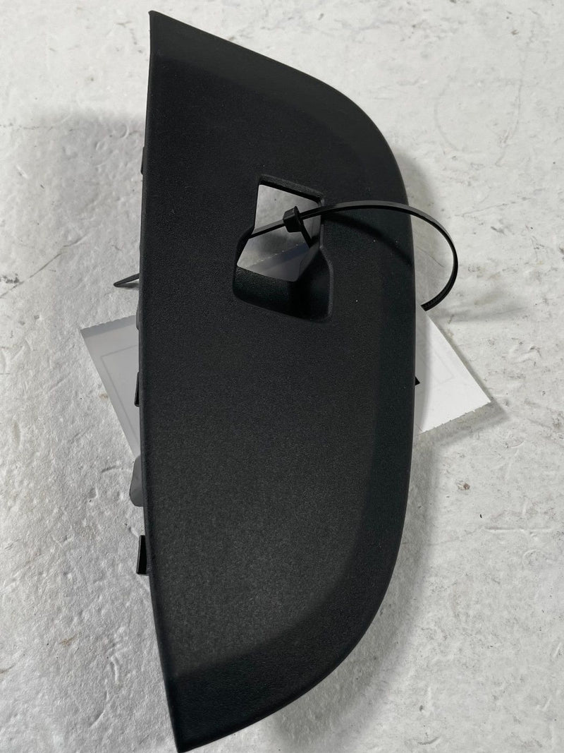 Load image into Gallery viewer, 2023-2026 HONDA HR-V REAR RIGHT PASSENGER SIDE DOOR WINDOW BEZEL SWITCH # 107987
