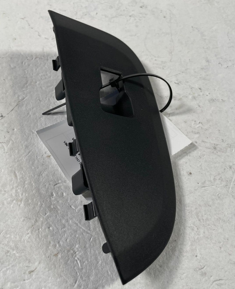 Load image into Gallery viewer, 2023-2026 HONDA HR-V REAR RIGHT PASSENGER SIDE DOOR WINDOW BEZEL SWITCH # 107987
