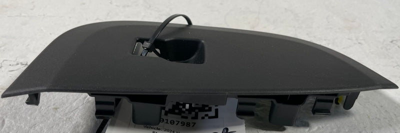 Load image into Gallery viewer, 2023-2026 HONDA HR-V REAR RIGHT PASSENGER SIDE DOOR WINDOW BEZEL SWITCH # 107987
