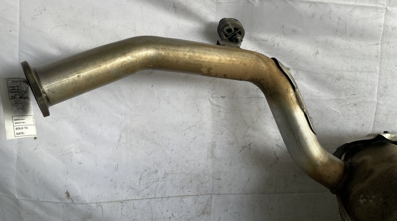 Load image into Gallery viewer, 2020 - 2025 KIA TELLURIDE REAR BACK EXHAUST MUFFLER TAIL PIPE 3.8L # 112788

