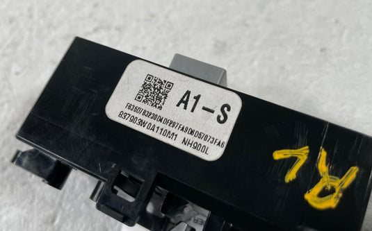 22-26 HONDA CIVIC ACCORD HR-V REAR LH OR RH SIDE POWER DOOR WINDOW SWITCH 107992