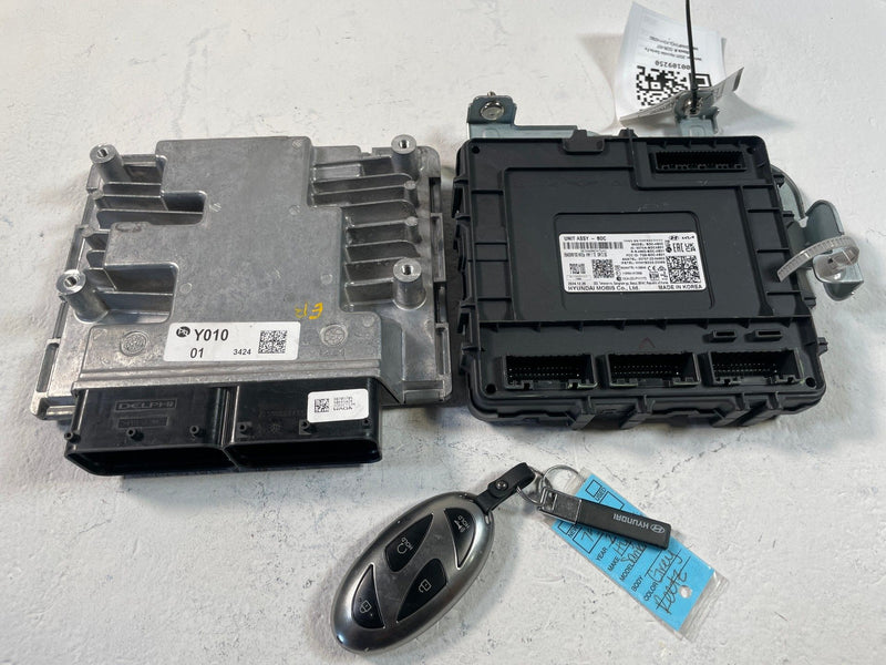 Load image into Gallery viewer, 24-25 HYUNDAI SANTA FE FWD ENGINE &amp; BODY MODULE ECM BCM W/ KEY FOB 2.5L # 109250
