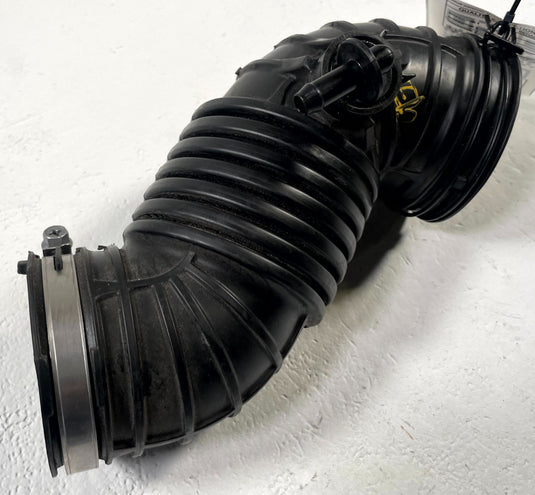 2022-26 HYUNDAI TUCSON ENGINE AIR INTAKE HOSE TUBE PIPE 2.5L 28130CW200