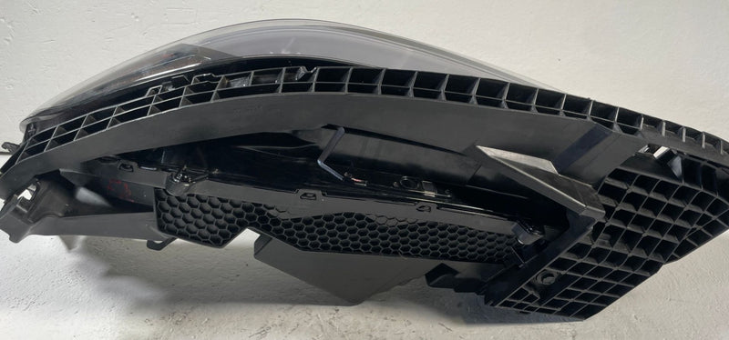 Load image into Gallery viewer, 2023 - 2025 HONDA ACCORD FRONT RIGHT PASSENGER SIDE HEADLIGHT HEADLAMP # 110589
